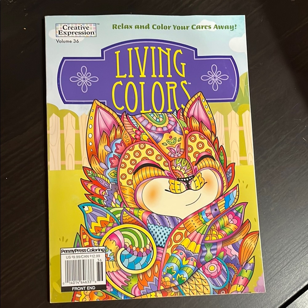Living Colors Coloring Book perfect for cat lovers NEW